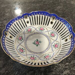Decorative pierced dish